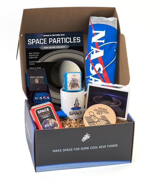 Space & Beyond Box - The NASA Collection