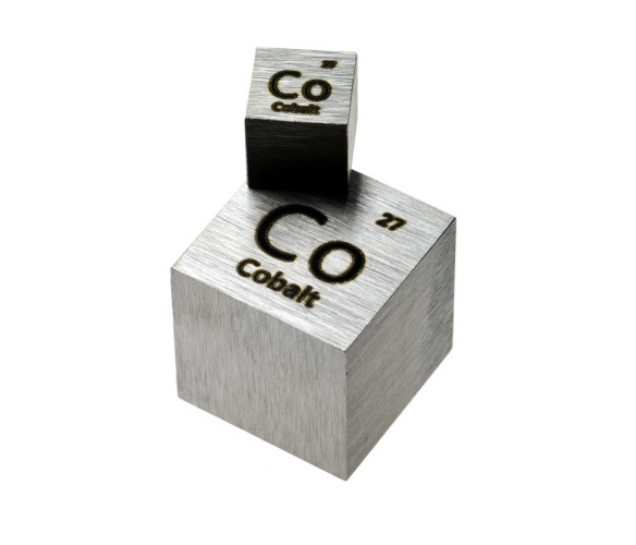 Cobalt 10mm Metal Cube